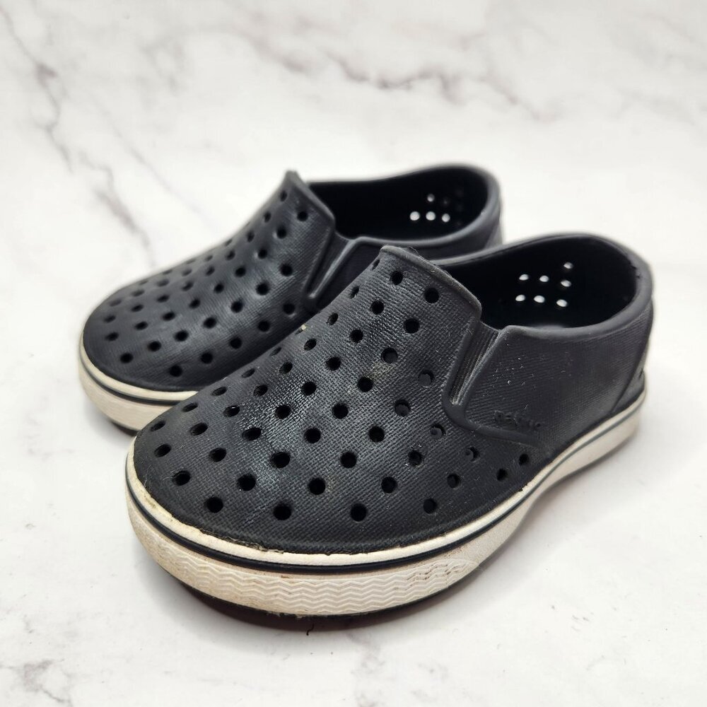 Native Jefferson Black Slip On Shoes Sandals Water Child Toddler Boys Size 6